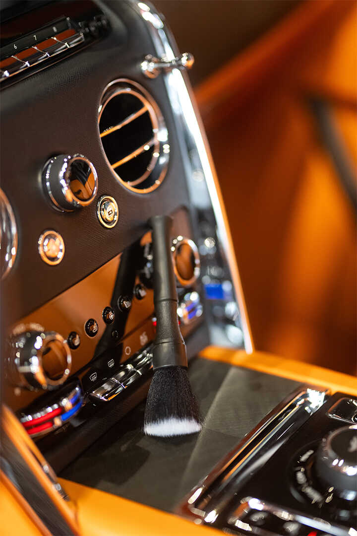 Interieur Borstel
